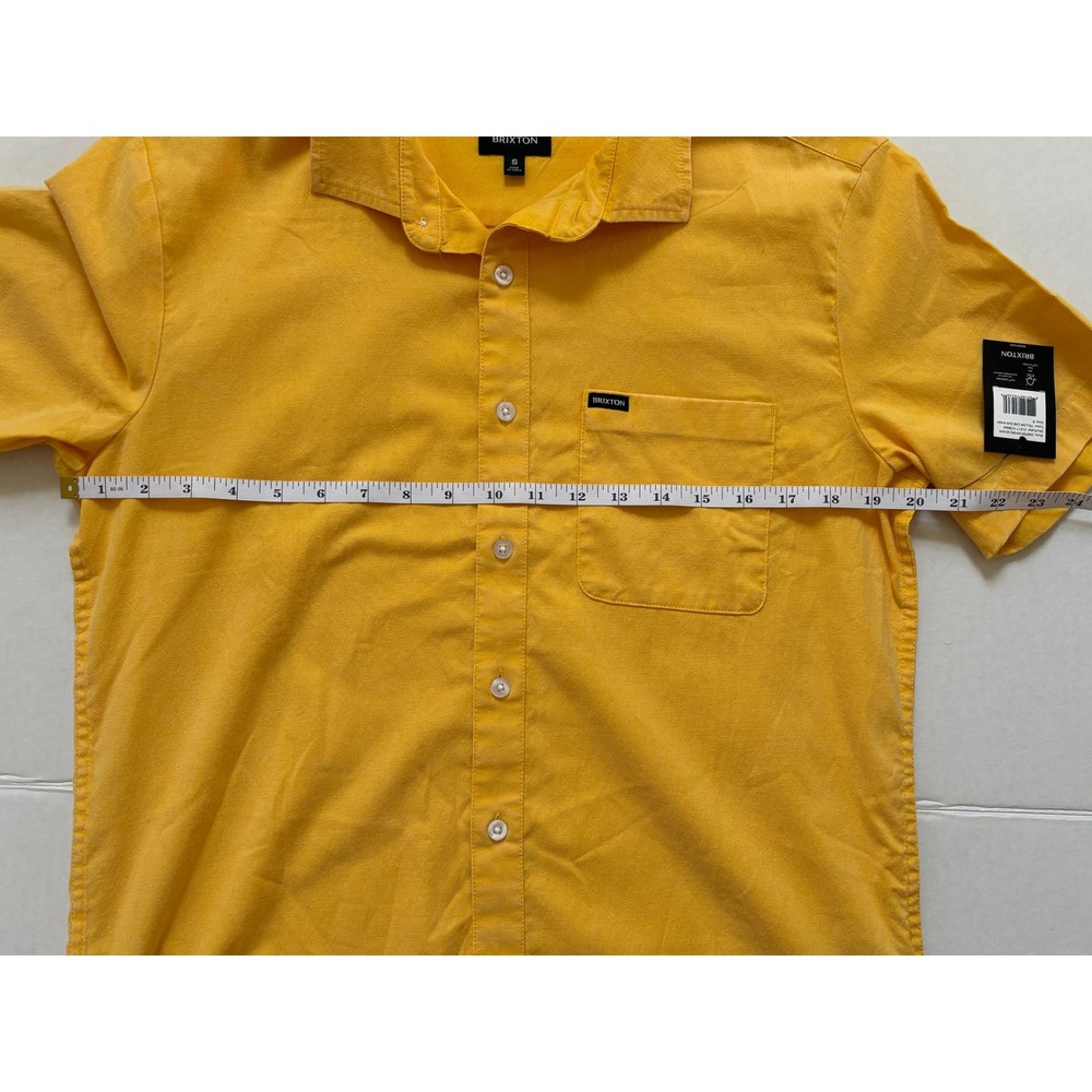 Brixton Charter Standard Fit Short Sleeve Button Up Shirt Mens Small Yellow NEW - Picture 4 of 6